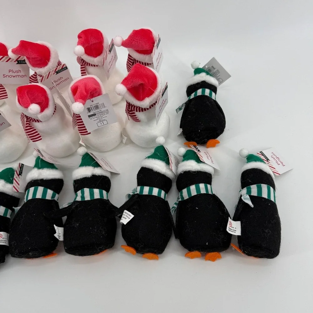 10 Lots of 22 Target Bullseye Playground Snowman‎ Penguin Plush 5